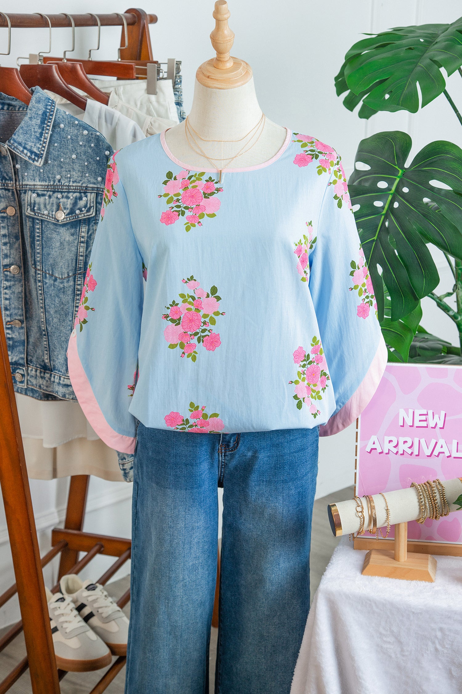 Sky Blue Floral 3/4 Sleeve Blouse