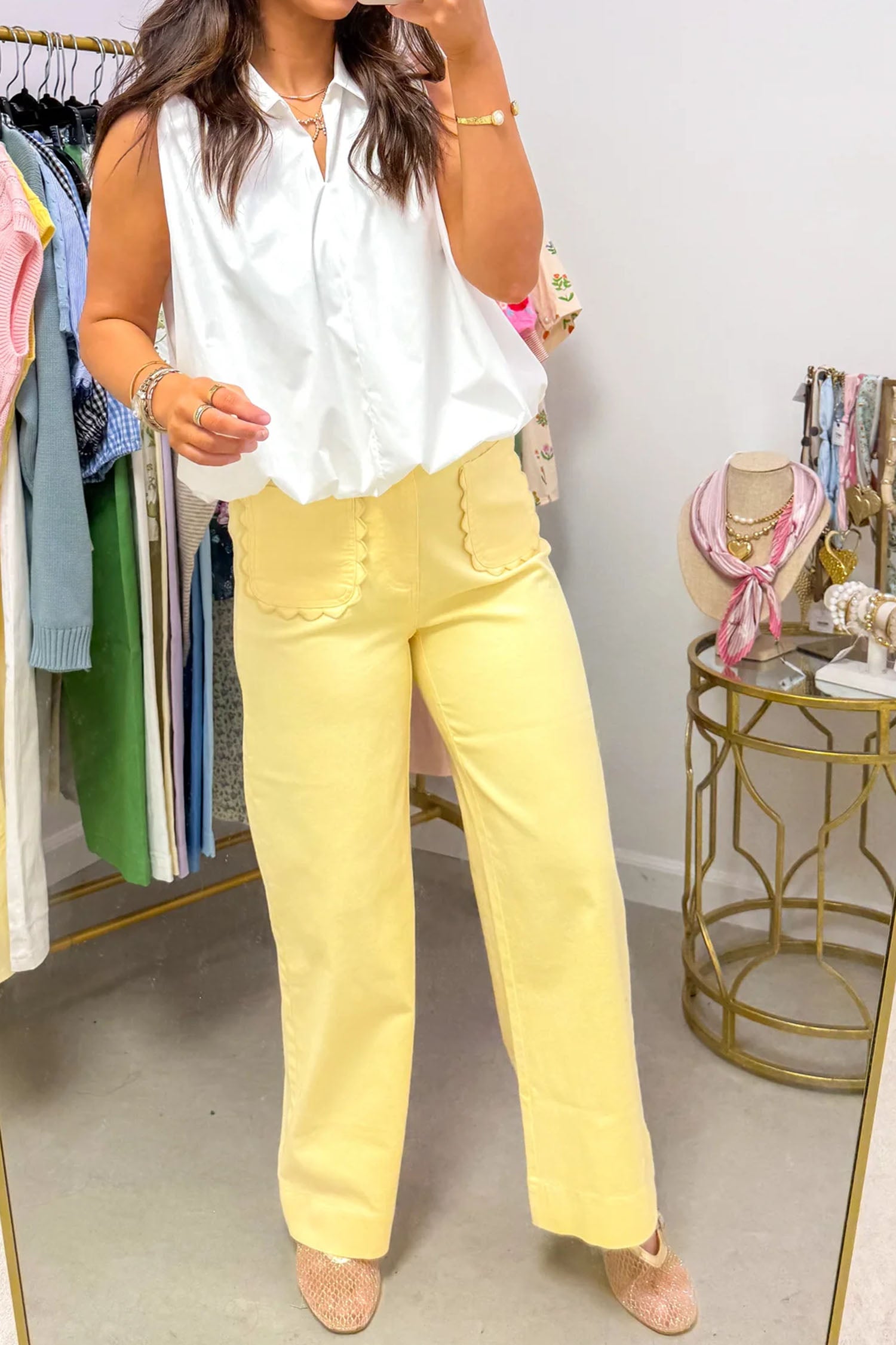 Scalloped Pocket Denim Jeans