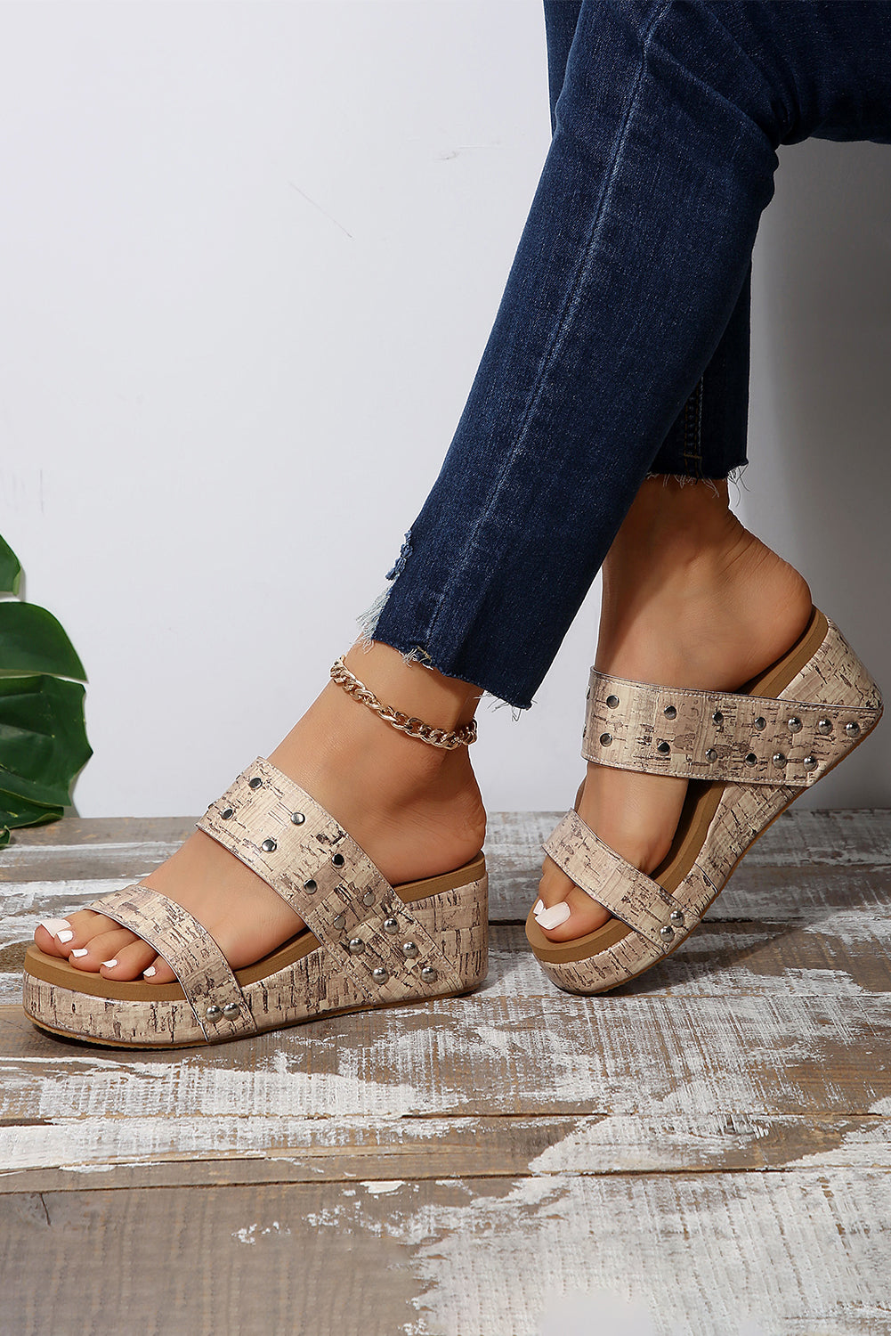 Everyday Rivet Wedge Sandals
