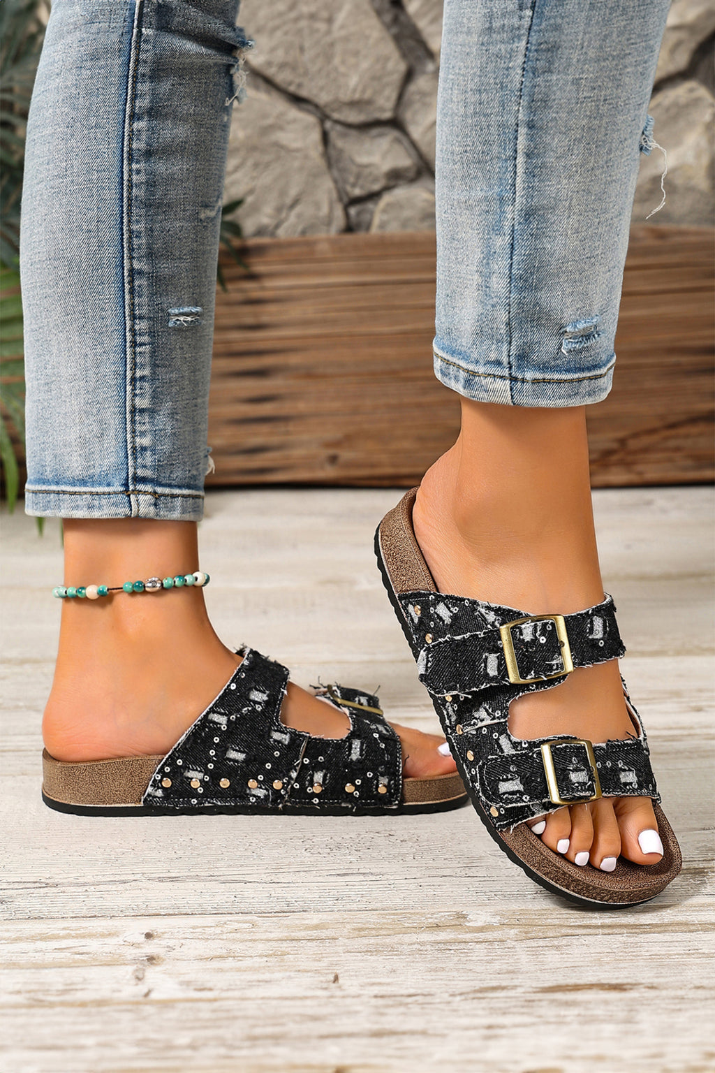 Everyday Rivet Wedge Sandals