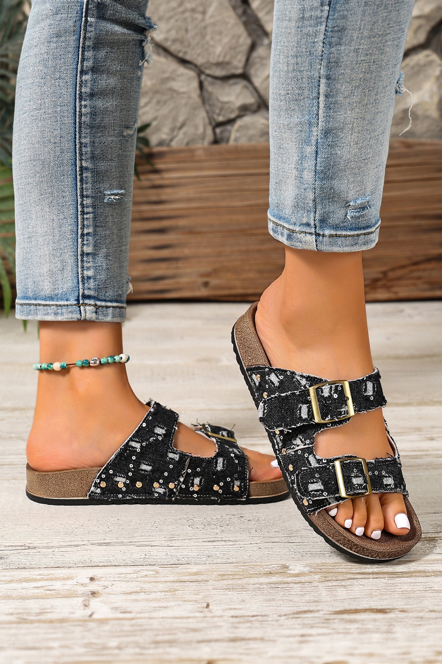 Everyday Rivet Wedge Sandals
